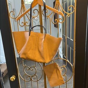 BrownTwo tone Tan Leather Tote Bag all saints with pouch new with out tags